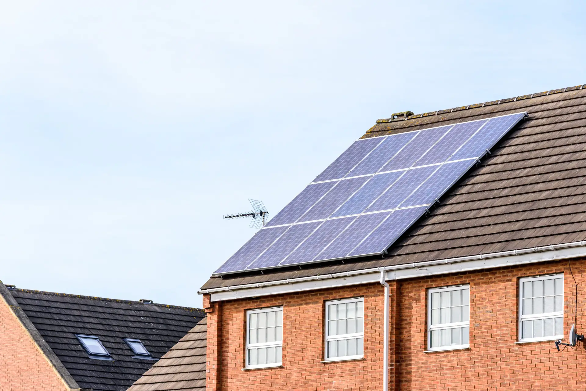 Read more about the article Do solar panels add value to my home?